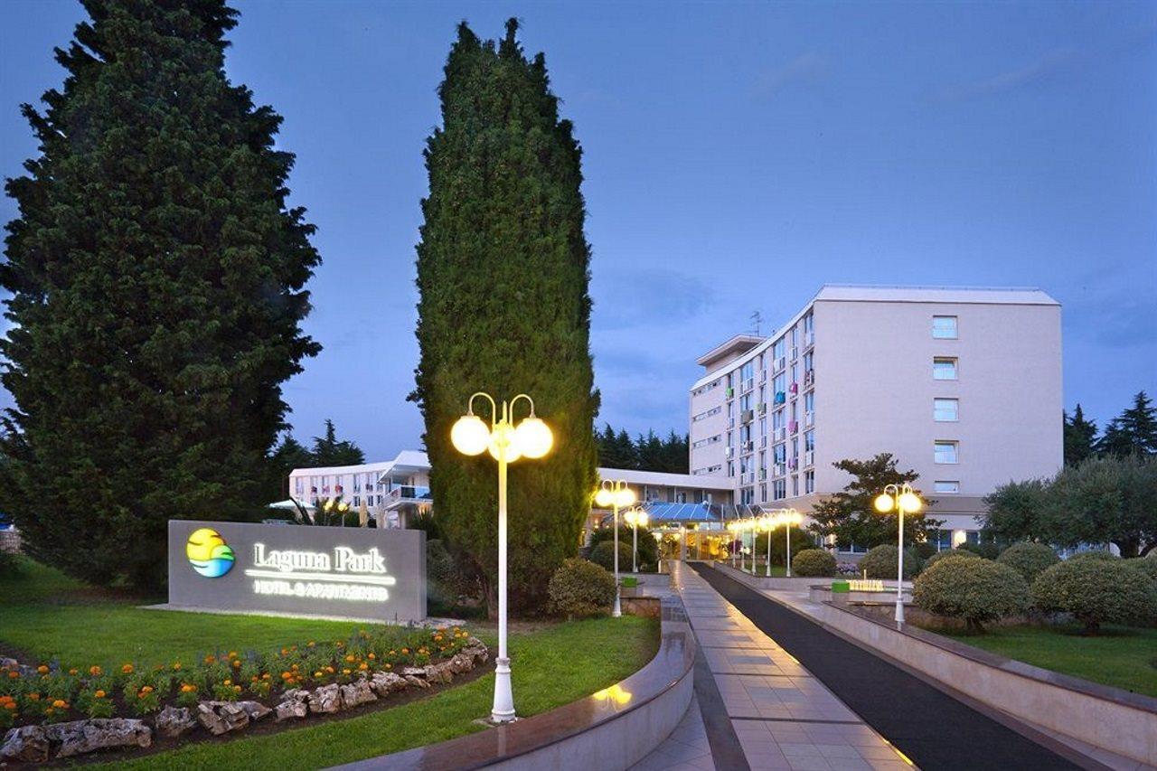 Hotel Park Plava Laguna Porec Bagian luar foto