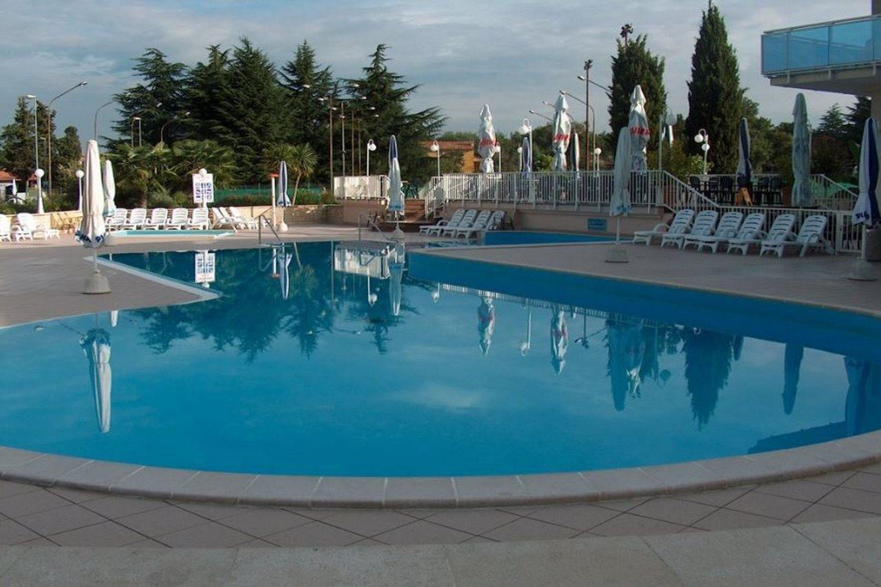 Hotel Park Plava Laguna Porec Bagian luar foto