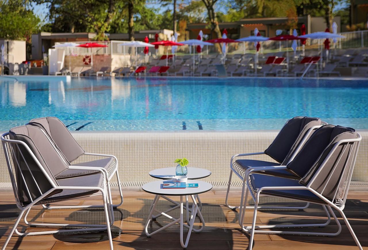 Hotel Park Plava Laguna Porec Bagian luar foto