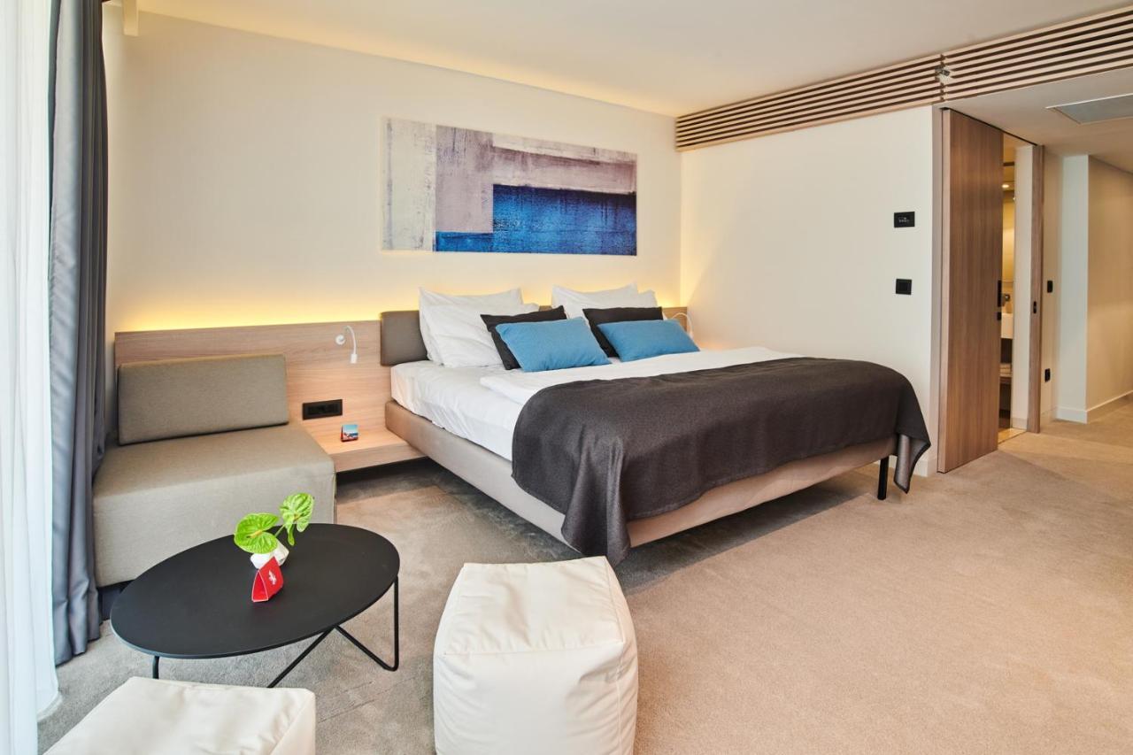 Hotel Park Plava Laguna Porec Bagian luar foto